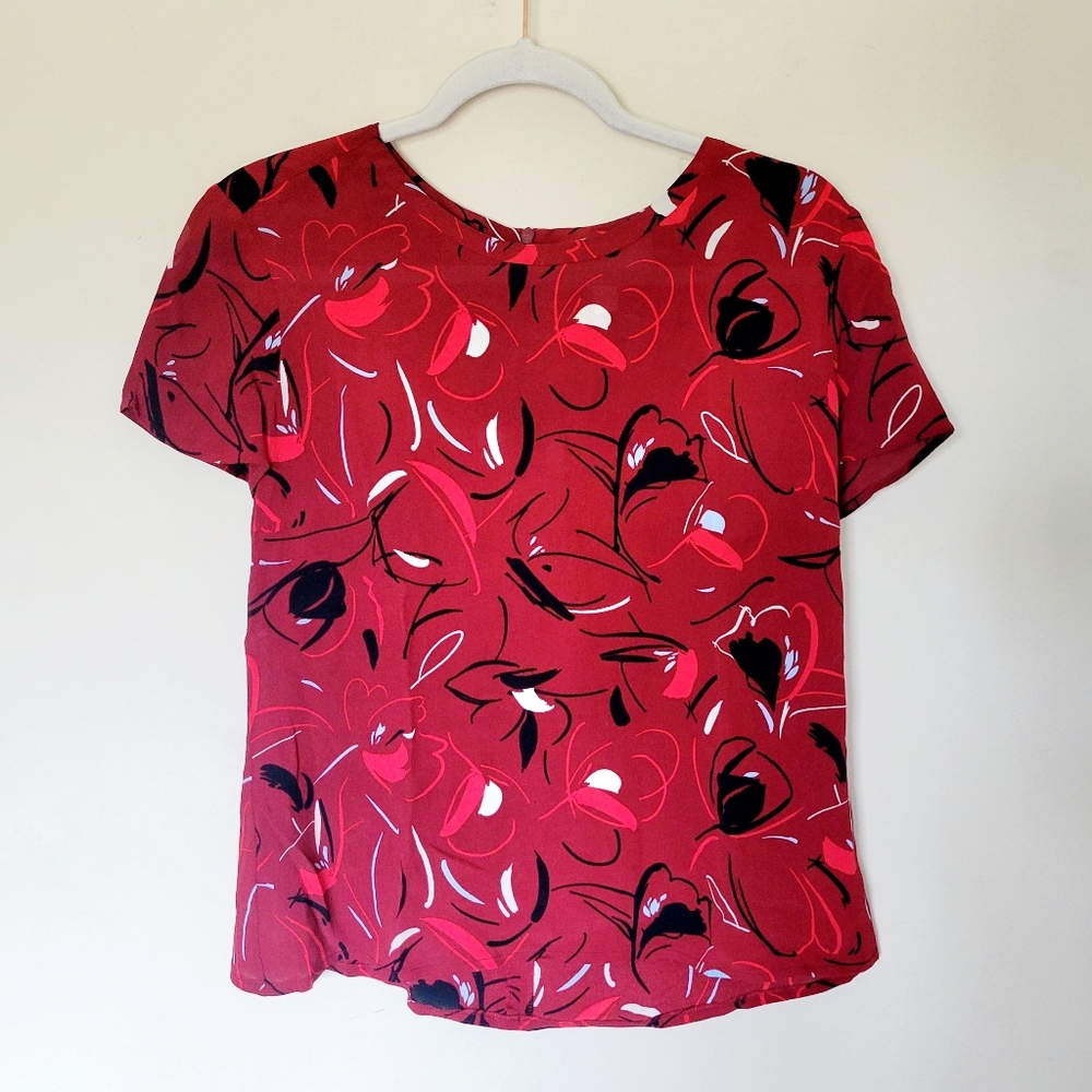 BOSS by Hugo Boss Llyna Blouse in‎ Red Abstract Floral Print
